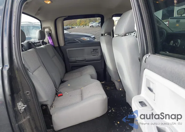 1D7HW38P39S775050: 43567558