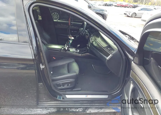 WBAKP9C5XGD980126: 43567631