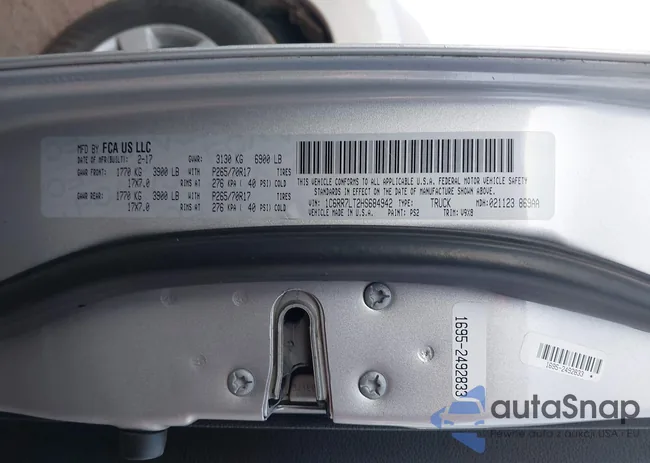 1C6RR7LT2HS684942: 43567820