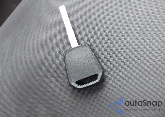 1FMCU0F79EUC34977: 43566977