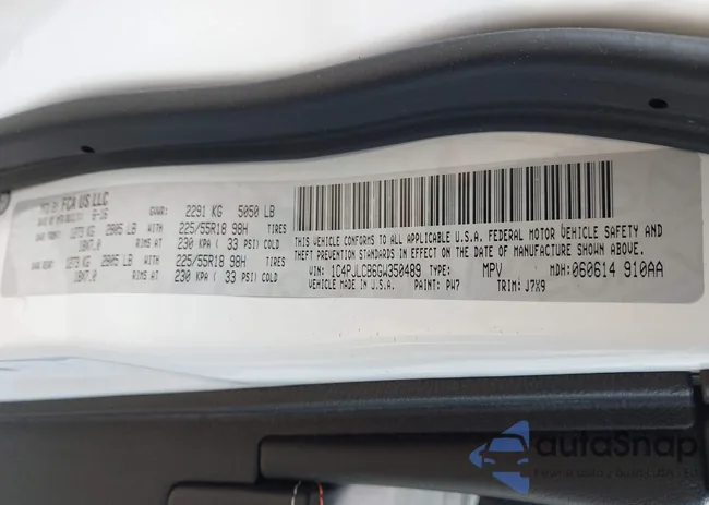 1C4PJLCB6GW350489: 43568335