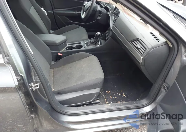 3VWC57BU5KM233960: 43568518