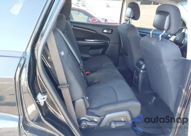 3C4PDCBG7GT187233: 43568531