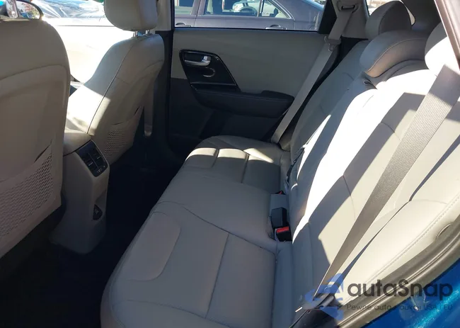 KNDCE3LC1J5120643: 43568587