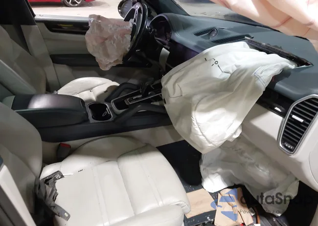 WP1AB2AY4KDA62624: 43568710