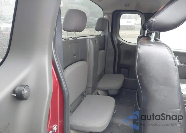 1N6BD0CT8HN770137: 43567976