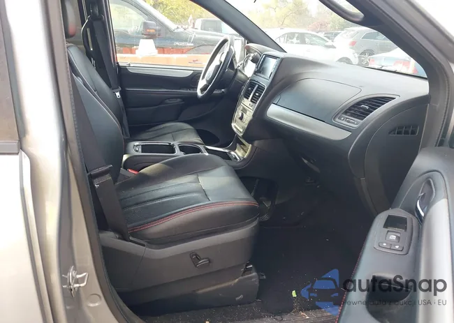 2C4RDGEGXGR369636: 43568035