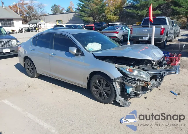 1HGCR2F31FA119535: 43568152