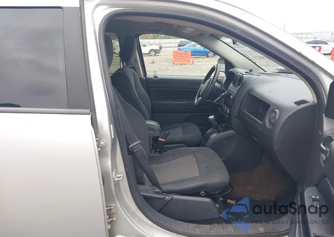 1C4NJCBA2DD272770: 43568290