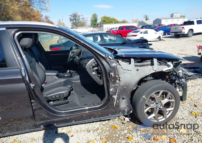 5UX53DP09R9U03203: 43568295