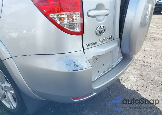 JTMBD32V666008892: 43569486