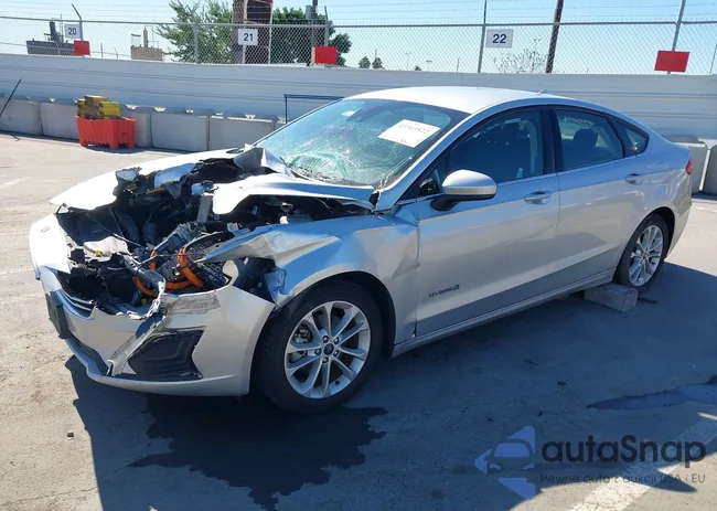 3FA6P0LU2KR268884: 43569522