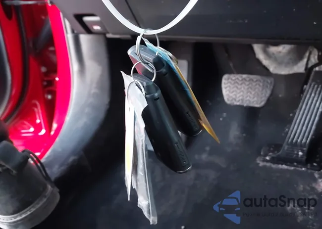 2T2HGCEZ3SC090272: 43569825