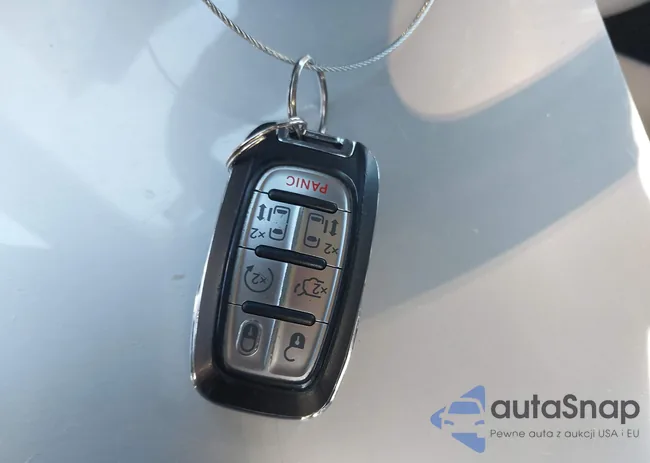 2C4RC1DG5LR261209: 43569832