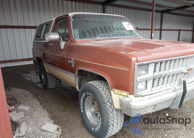 1G8EK18H6CF125869: 43568930