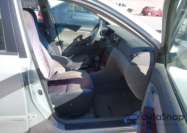 1NXBR30E15Z503673: 43569226