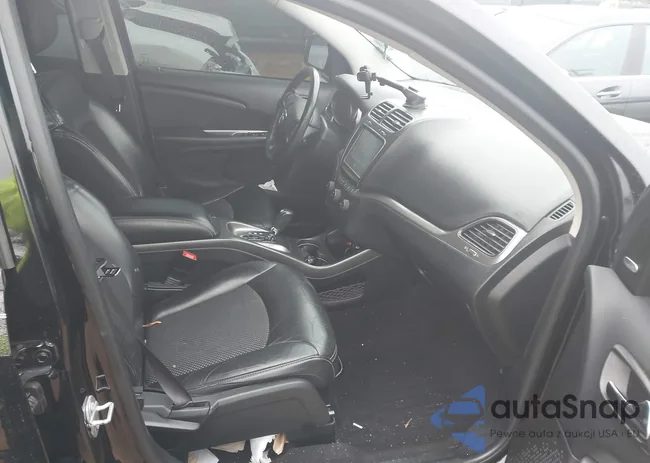 3C4PDCGG2HT625800: 43569255