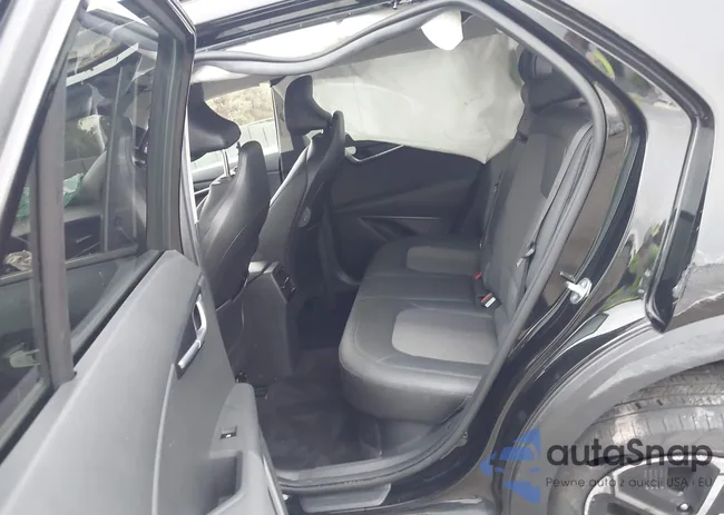 KNDCR3LE0P5086676: 43570772