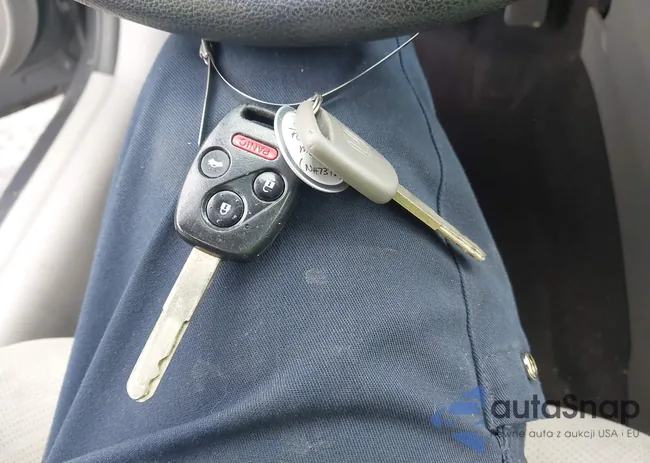 2HGFB2F57CH319903: 43570776