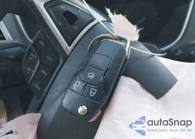 1FA6P0H77F5121763: 43570825