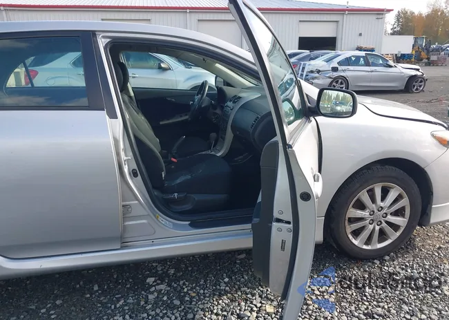 2T1BU4EE4AC479426: 43570834