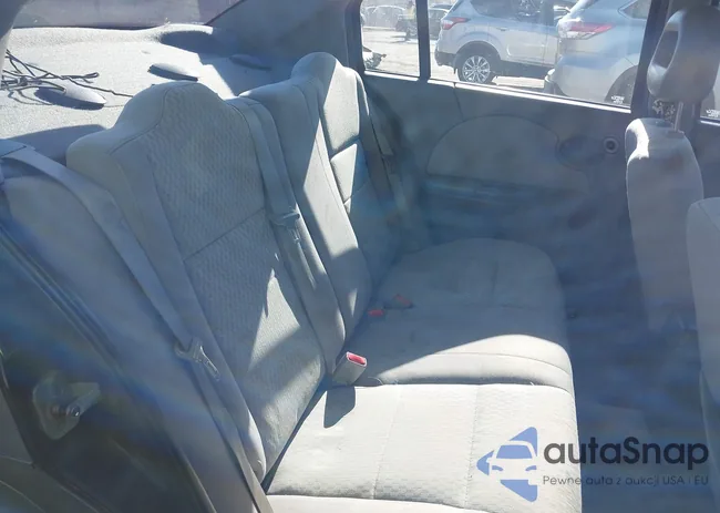 1G8AJ55F76Z135132: 43570857