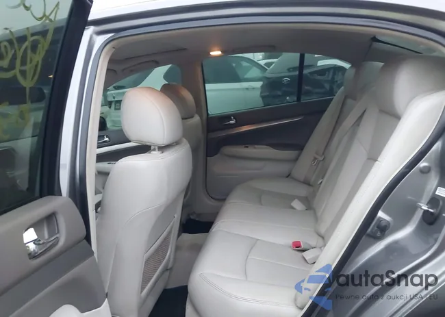 JN1CV6APXCM621632: 43570003