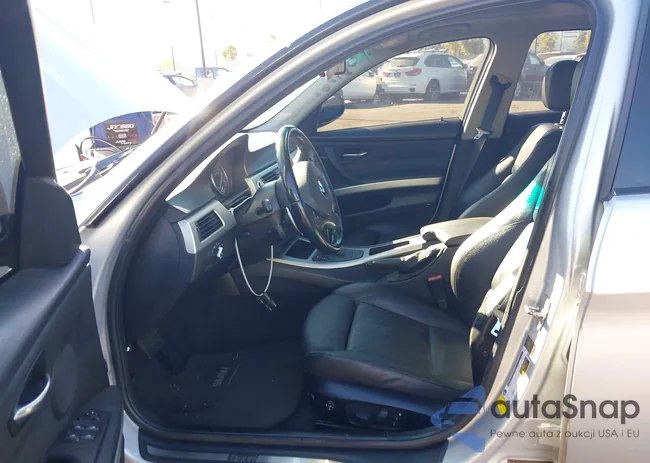 WBAPH7G54BNM56104: 43570008