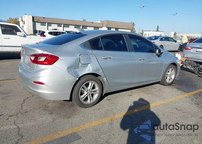 1G1BE5SM1J7225293: 43570084