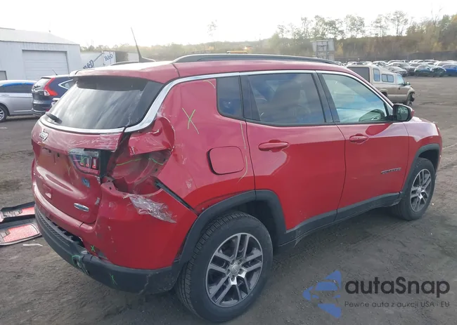 3C4NJDBB9JT264783: 43570097