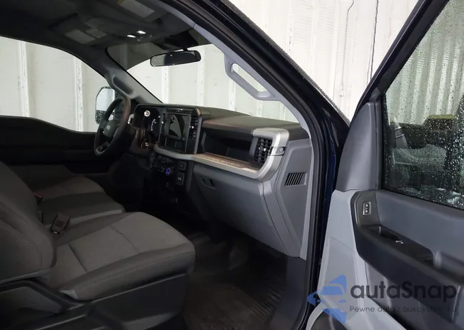 1FTBF2ATXSED42721: 43570257