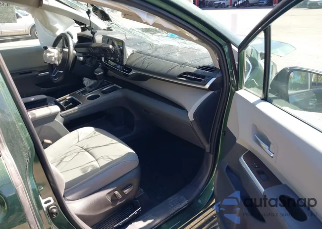 5TDYRKEC9PS139705: 43571510