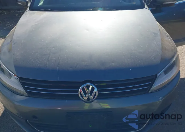 3VWDX7AJ7DM410758: 43571653