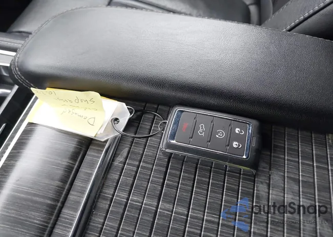 1C4SJVBPXRS136103: 43571671