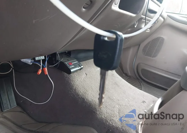 1FMNU41S63ED05913: 43571845