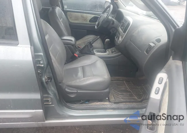 1FMCU96H25KB43767: 43571919