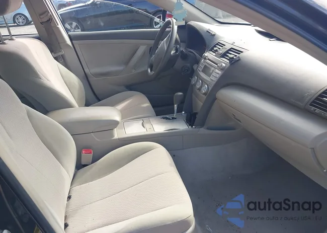 4T1BF3EK2AU108080: 43570930