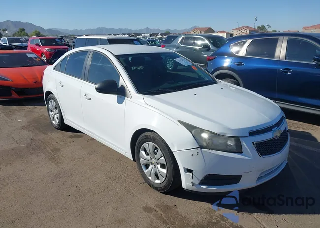 1G1PA5SH3D7208147: 43570935