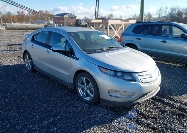 1G1RB6E42DU110894: 43570938