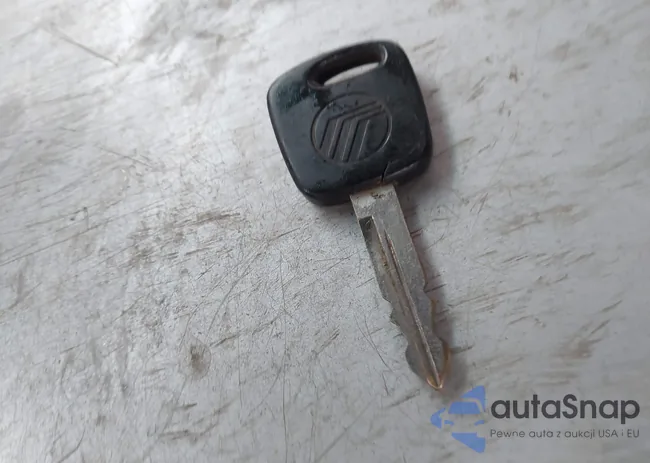 2MEFM75W3YX745289: 43570946