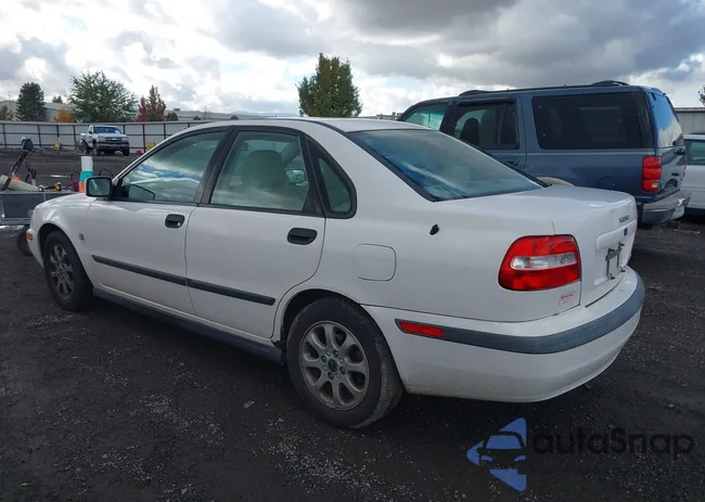 YV1VS29581F722707: 43570998