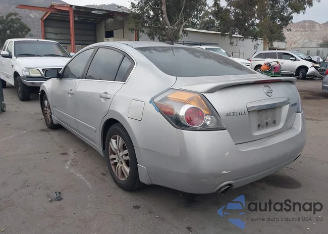 1N4CL2AP8AC101871: 43572377