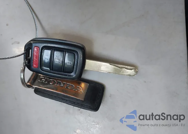 1HGCR2F57DA145586: 43572502