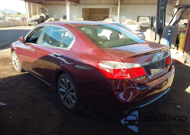 1HGCR2F57DA145586: 43572502