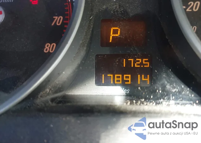 W08AT271985041353: 43572564