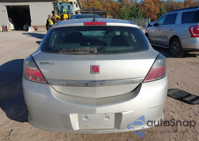 W08AT271985041353: 43572564