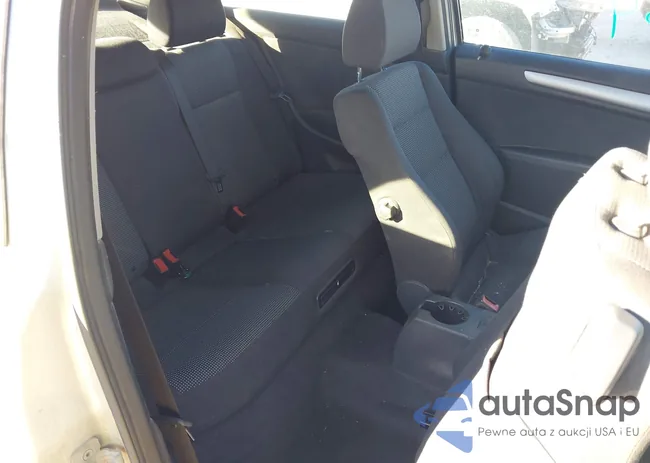 W08AT271985041353: 43572564