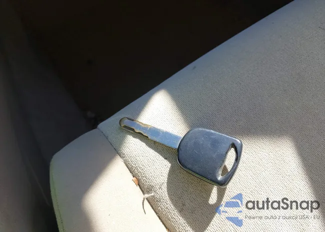 1HGCP26418A019064: 43572592