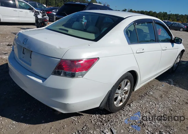 1HGCP26418A019064: 43572592