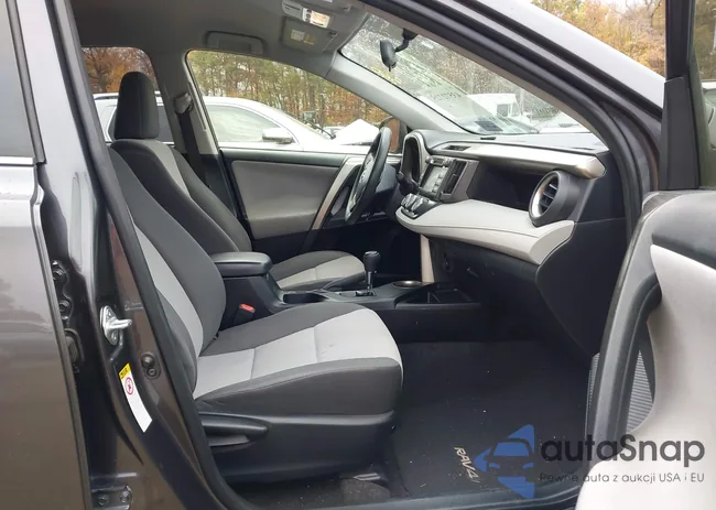 JTMZFREV3EJ013003: 43572725